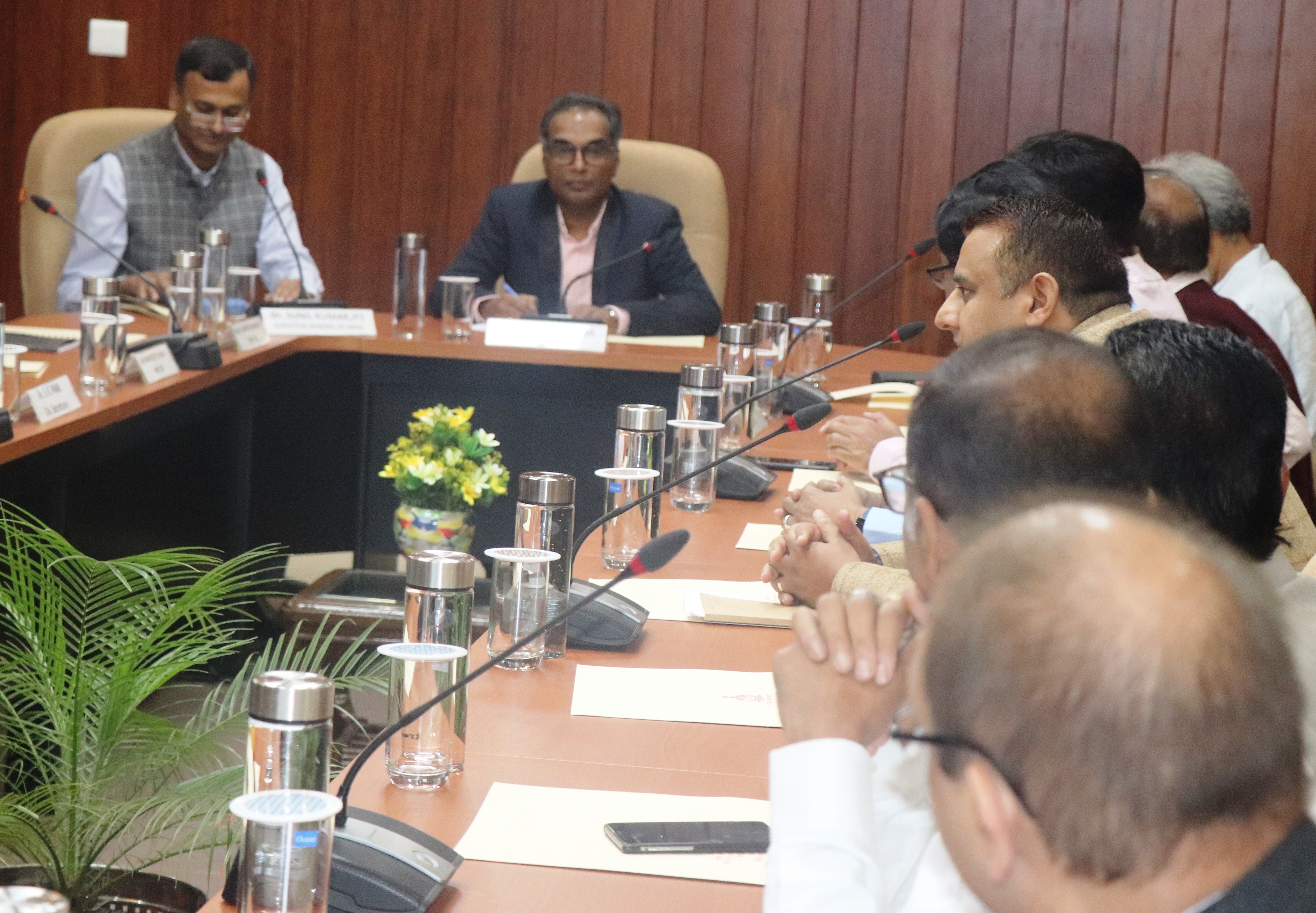Dr. S. Chandrashekhar, Secretary DST, briefed all the Senior Officers of SOI